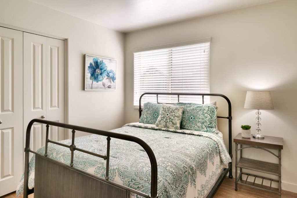 6H Spacious Redcliff Condo, Pool & Hot Tub モアブ エクステリア 写真